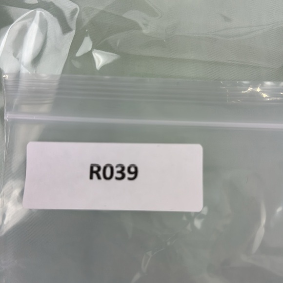 Club Monaco Men's Davis Slim Fit Mint Khakis - Picture 10 of 10